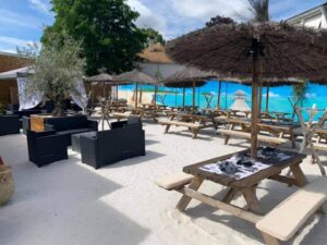 Privatisation de la plage la vallée beach à bouafle : une expérience événementielle exclusive